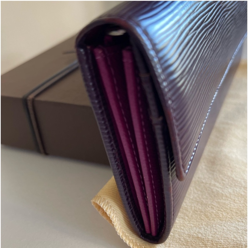 Authentic Louis Vuitton Purple Epi Long Wallet w/Snap Closure 🔥STUNNING🔥